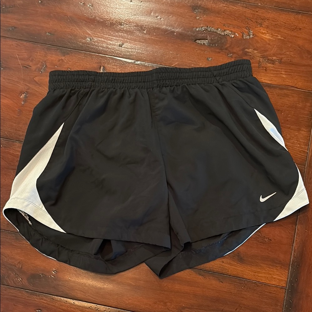 Nike Black and White Athletic Shorts Moisture-Wicking